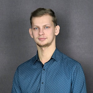 Начальник управления строительством Воронов Юрий