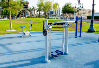 Уличные тренажёры