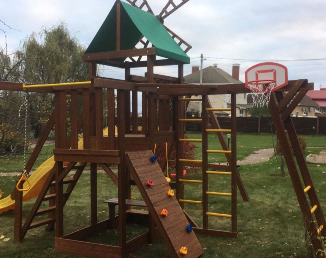 Спорткомплекс для улицы с бесшовным резиновым покрытием - вид 2